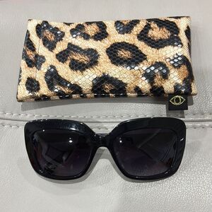 Fetch “Gabriella Onyx” Polarized Sunglasses